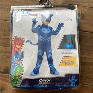 NEVER WORN PJ MASK 4-6 T